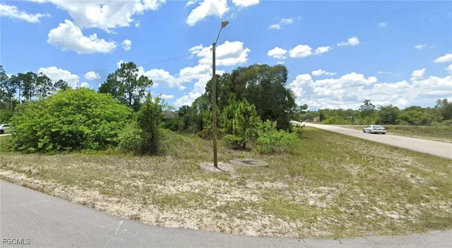 802 Knox Avenue S, Lehigh Acres, FL 33974 - Image #2