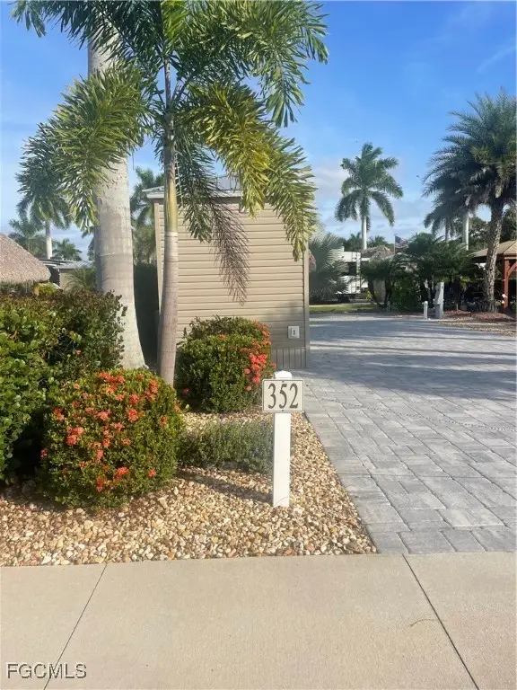 10323 Fire Flag Trail, Fort Myers, FL 33905 - Image #1