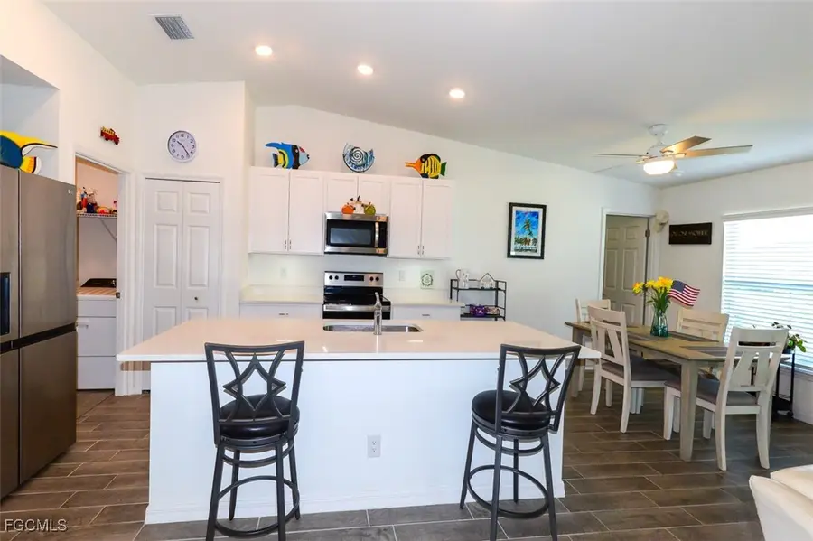 1324 SW 8th Place, Cape Coral, FL 33991 - Image #3