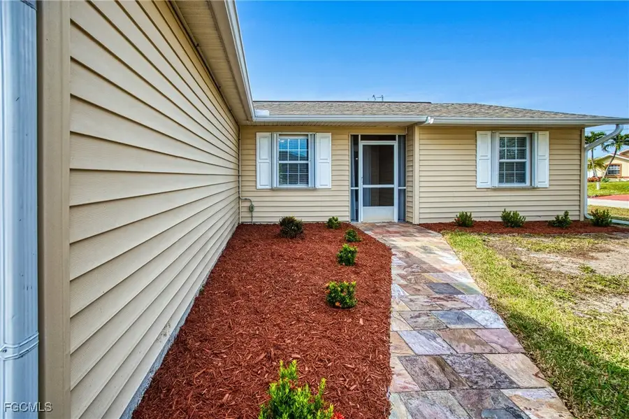 4022 SW 8th Place, Cape Coral, FL 33914 - Image #2