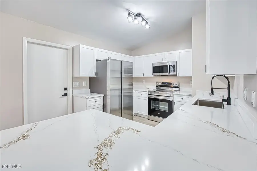 4022 SW 8th Place, Cape Coral, FL 33914 - Image #3