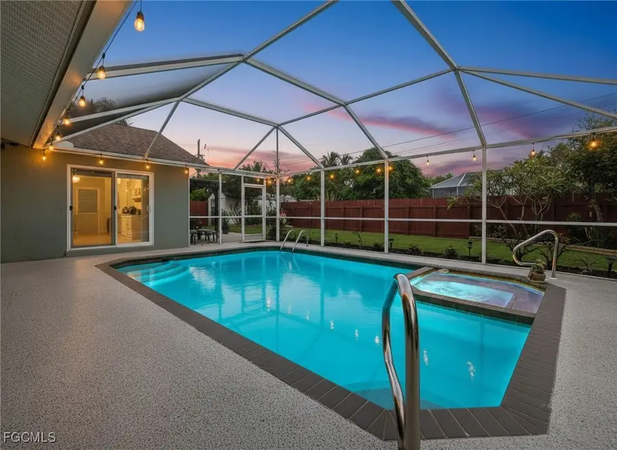 127 SE 21st Avenue, Cape Coral, FL 33990 - Image #2