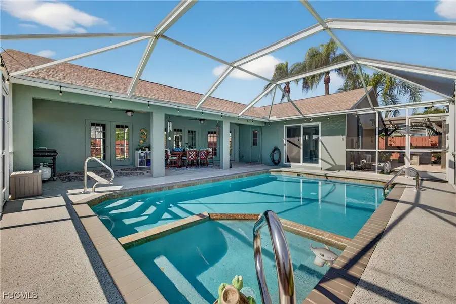 127 SE 21st Avenue, Cape Coral, FL 33990 - Image #3