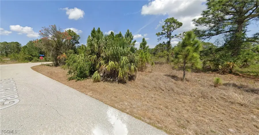 1133 Garibaldi Street E, Lehigh Acres, FL 33974 - Image #2