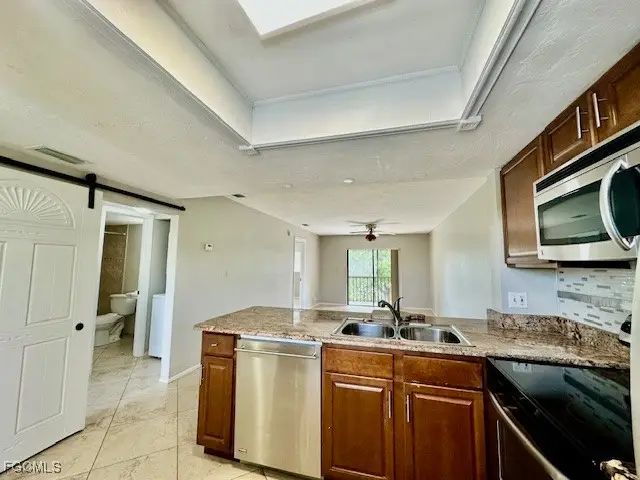 4790 S Cleveland Avenue #207, Fort Myers, FL 33907 - Image #2