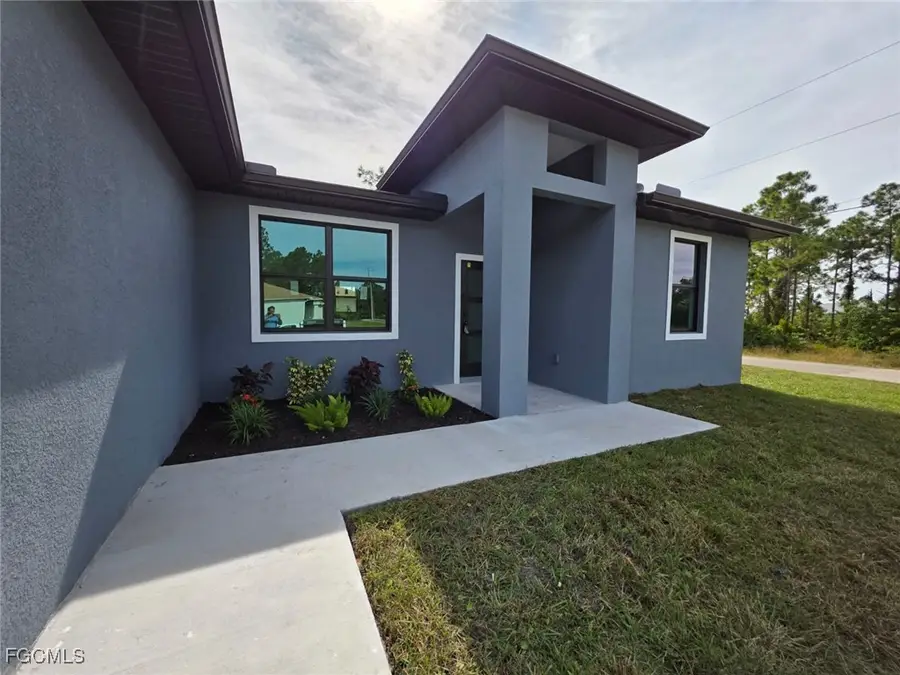 1507 W 11th Street, Lehigh Acres, FL 33972 - Image #3