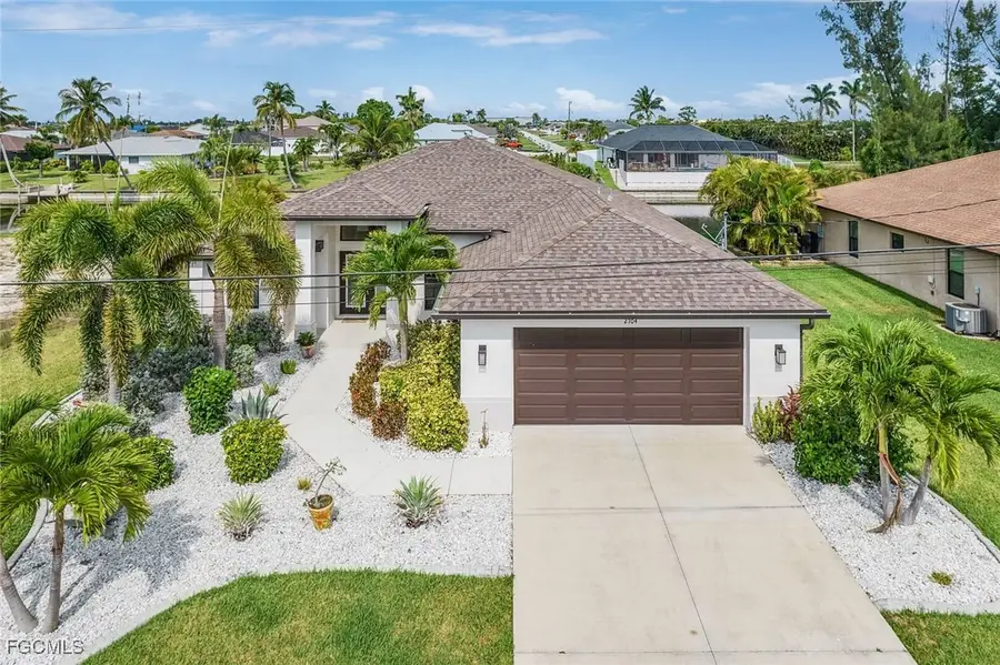 2704 SW 4th Place, Cape Coral, FL 33914 - Image #2