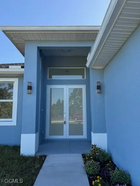 617 Valley Avenue S, Lehigh Acres, FL 33974 - Image #3