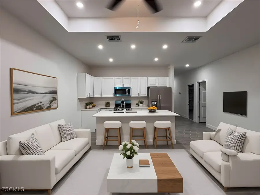 740-742 Gordon Avenue S, Lehigh Acres, FL 33973 - Image #2