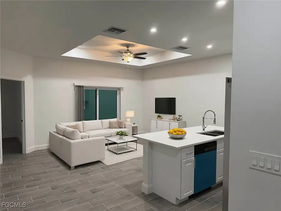 740-742 Gordon Avenue S, Lehigh Acres, FL 33973 - Image #3