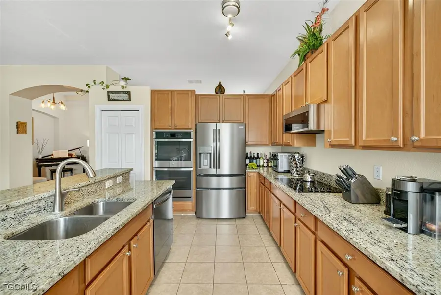 9174 River Otter Drive, Fort Myers, FL 33912 - Image #3