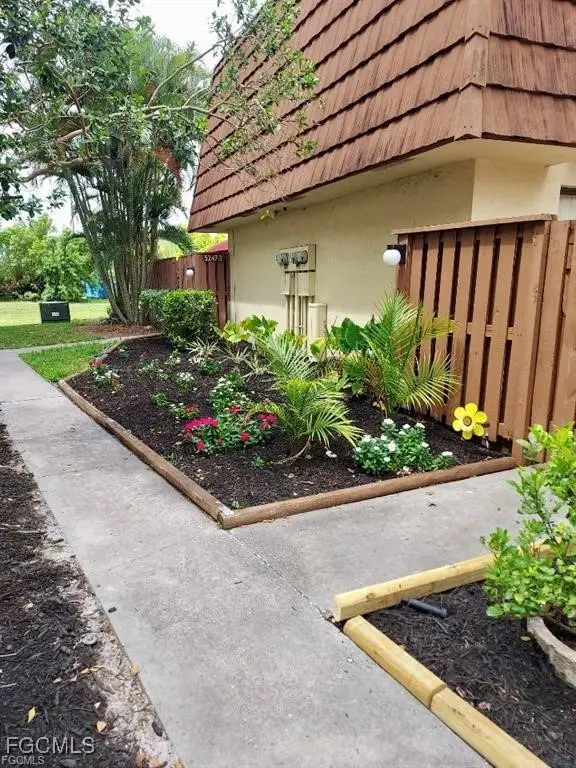5247 Cedarbend Drive #2, Fort Myers, FL 33919 - Image #3
