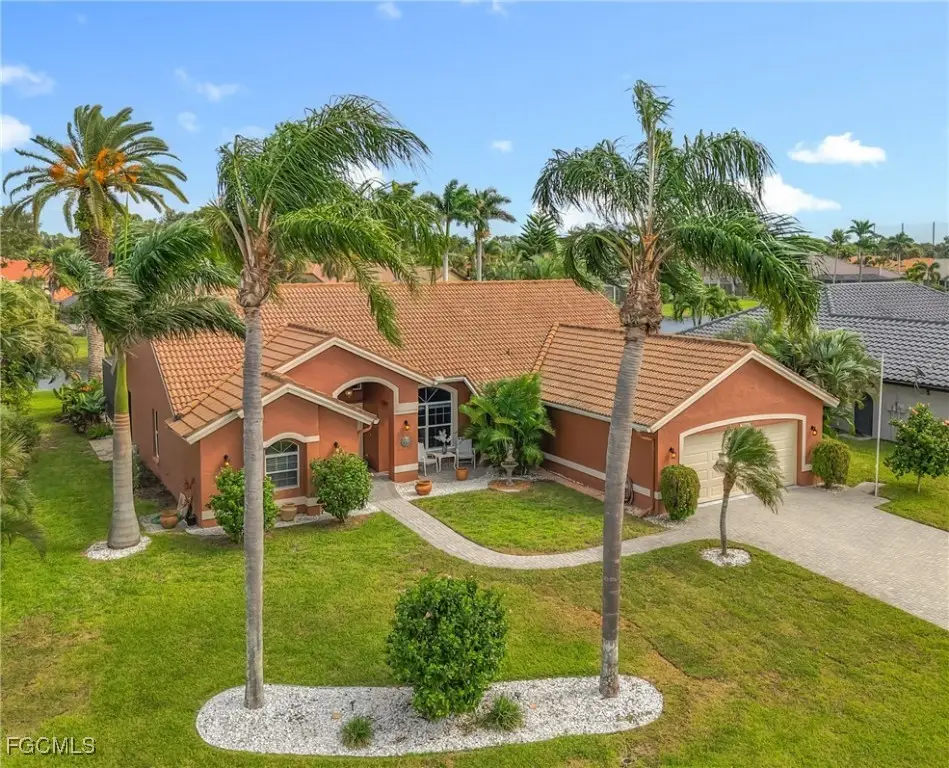 28840 Regis Court, Bonita Springs, FL 34134 - Image #1