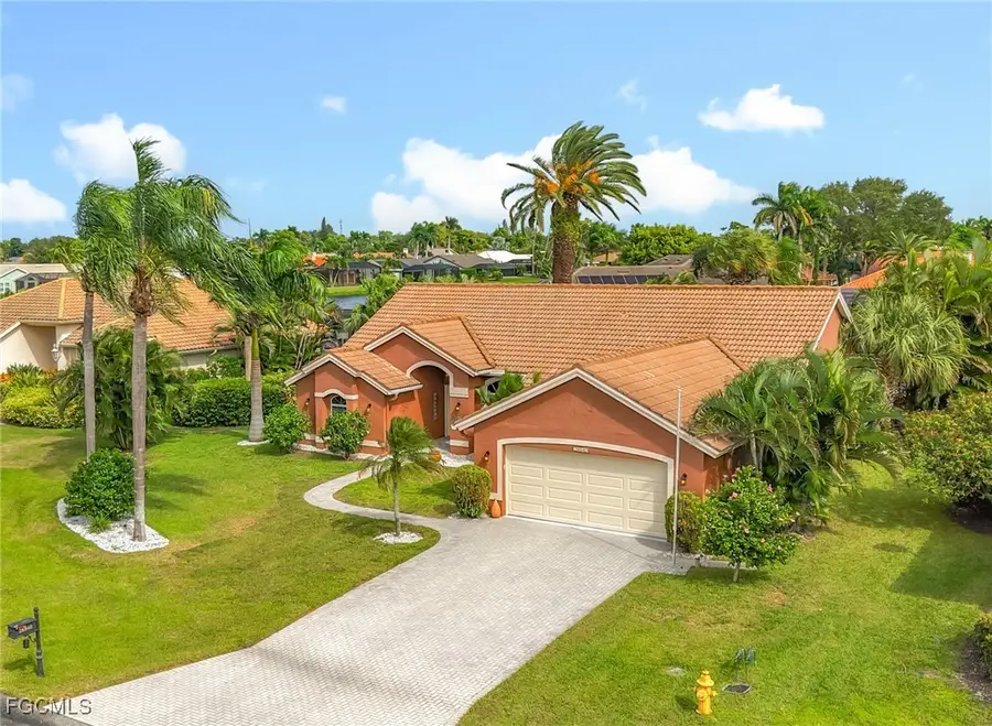28840 Regis Court, Bonita Springs, FL 34134 - Image #2