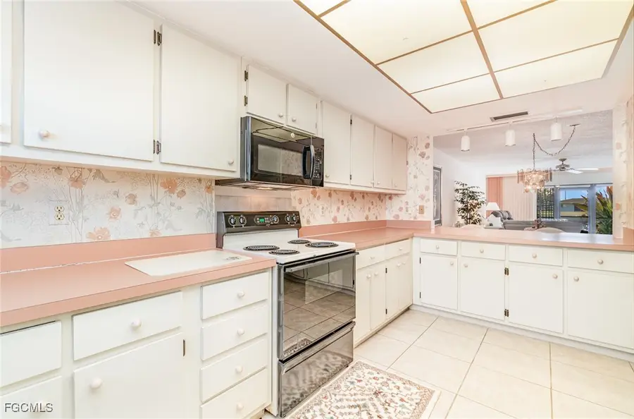 511 SE 43rd Street #105, Cape Coral, FL 33904 - Image #3