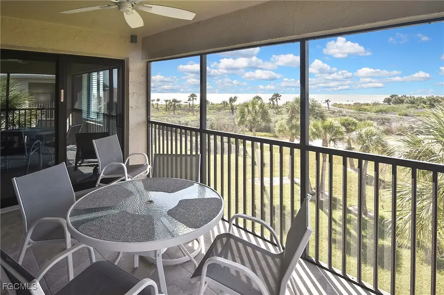 1919 Olde Middle Gulf Drive #106, Sanibel, FL 33957 - Image #3