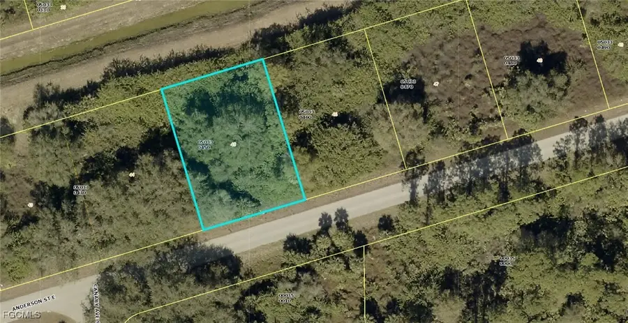 1013 Anderson Street, Lehigh Acres, FL 33974 - Image #2