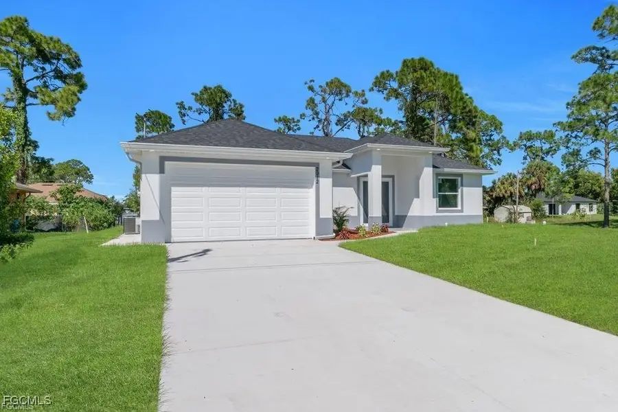 2915 6th Street Sw, Lehigh Acres, FL 33976 - Image #3