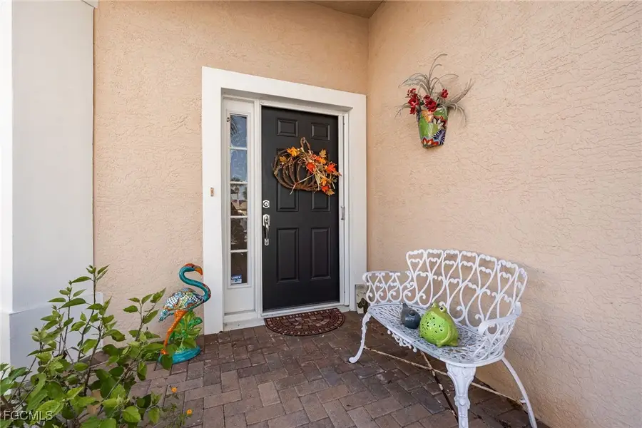 2542 Greendale Place, Cape Coral, FL 33991 - Image #3