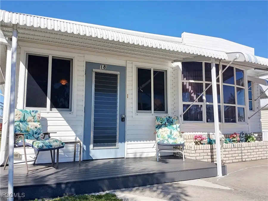 18 Fountain View Boulevard, North Fort Myers, FL 33903 - Image #2