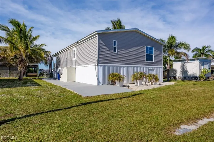 2801 York Road, Saint James City, FL 33956 - Image #3