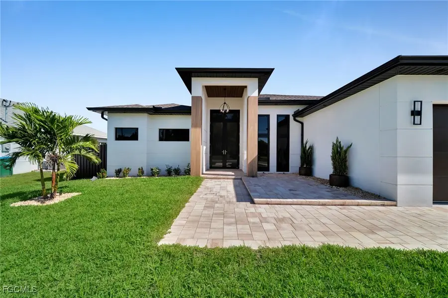 639 SW 18th Court, Cape Coral, FL 33991 - Image #2