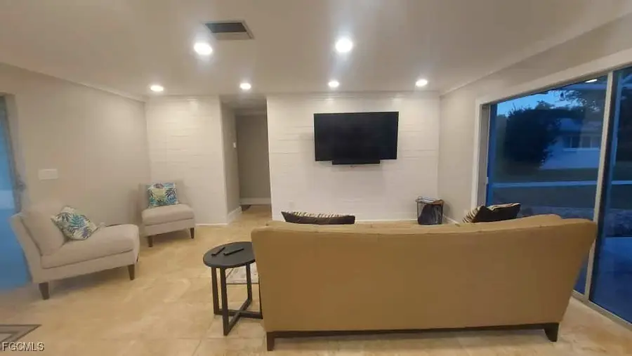 912 Dolphin Drive, Cape Coral, FL 33904 - Image #3