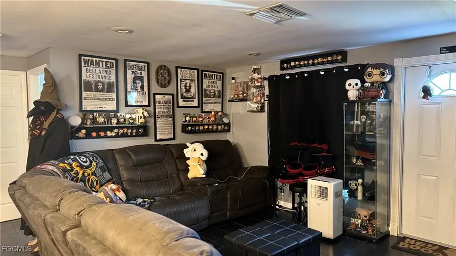 2184 Coronet Street, Fort Myers, FL 33907 - Image #3