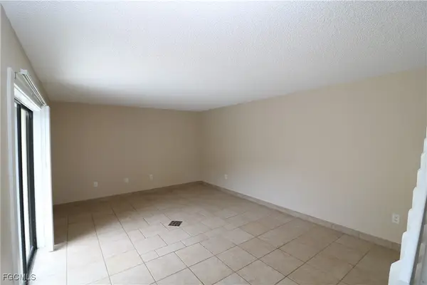 5216 Cedarbend Drive #3, Fort Myers, FL 33919