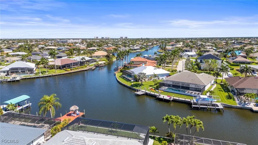 2304 SW 38th Terrace, Cape Coral, FL 33914 - Image #3