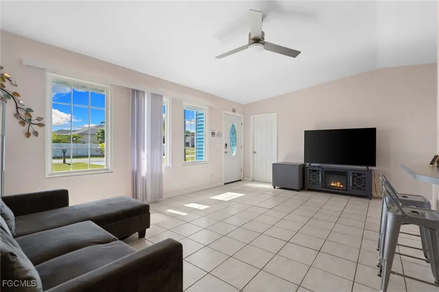 205 NE 23rd Street, Cape Coral, FL 33909 - Image #2