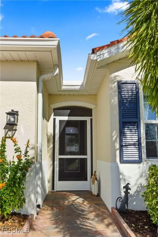 15136 Yellow Wood Drive, Alva, FL 33920 - Image #2