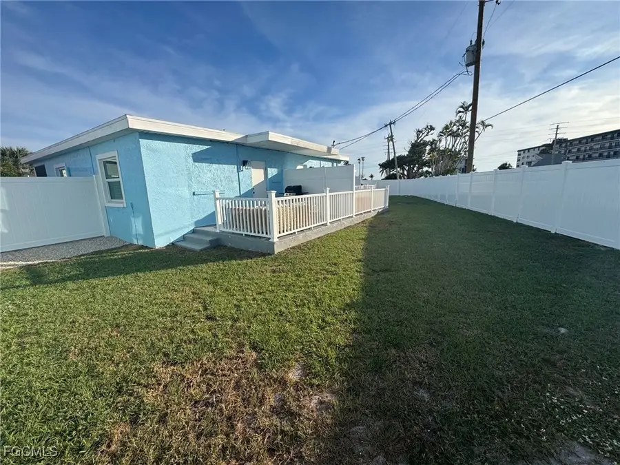 113-119 Fairweather Lane, Fort Myers Beach, FL 33931 - Image #3