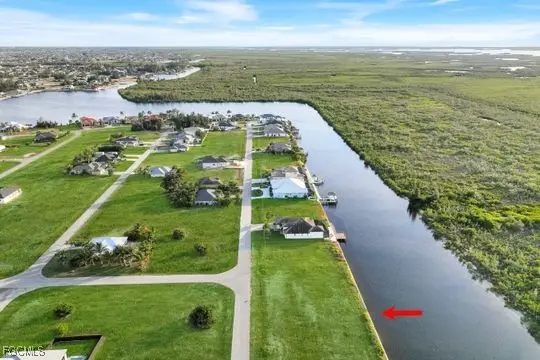 2804 NW 46th Avenue, Cape Coral, FL 33993
