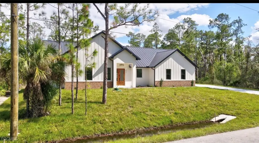 2310 Columbus Avenue, Alva, FL 33920 - Image #2