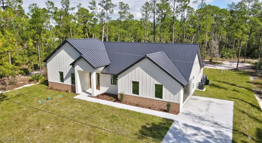 2310 Columbus Avenue, Alva, FL 33920 - Image #3