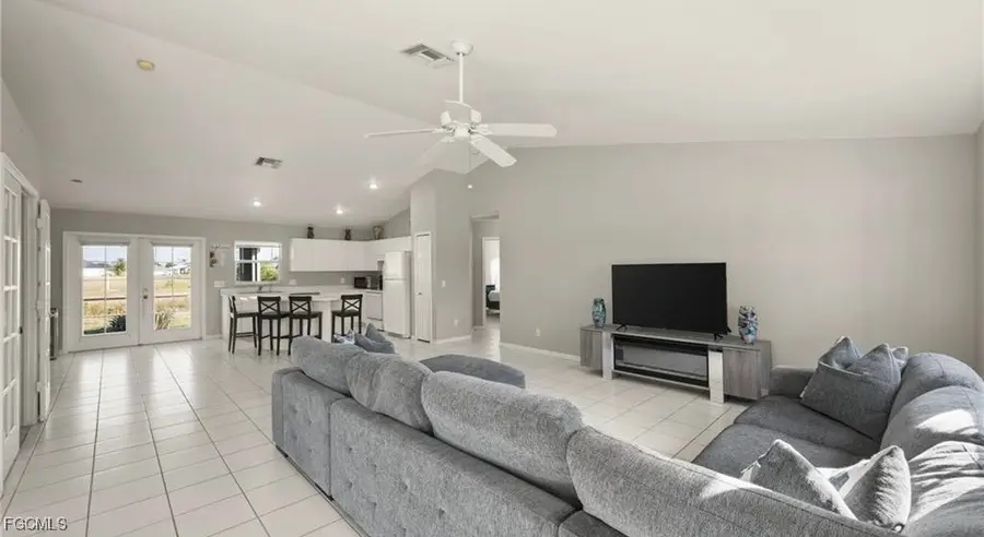 1915 SW 2nd Street, Cape Coral, FL 33991 - Image #3