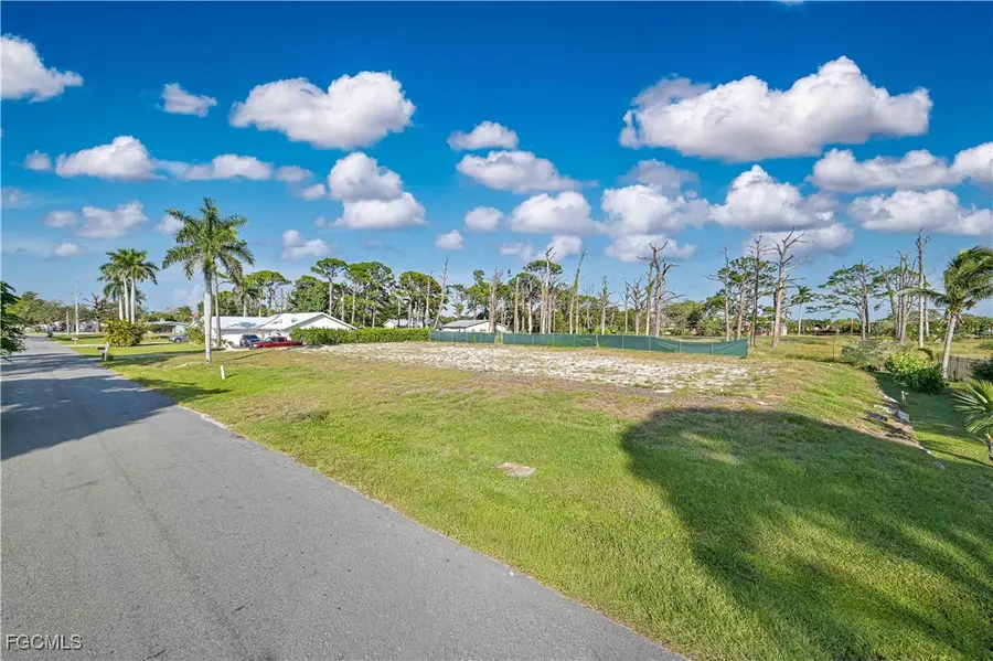 7176 Vassar Drive, Fort Myers, FL 33908 - Image #3