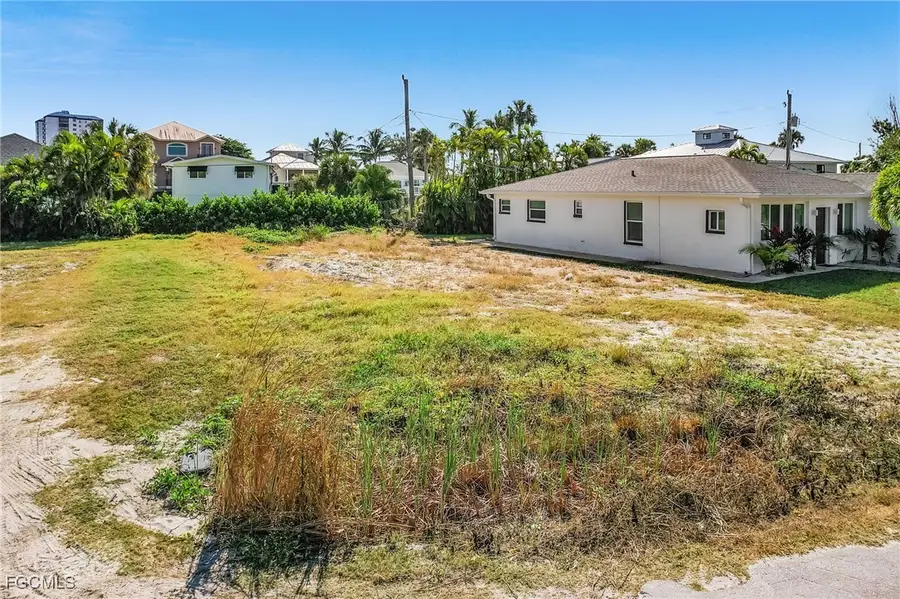 140 Hercules Drive, Fort Myers Beach, FL 33931 - Image #2