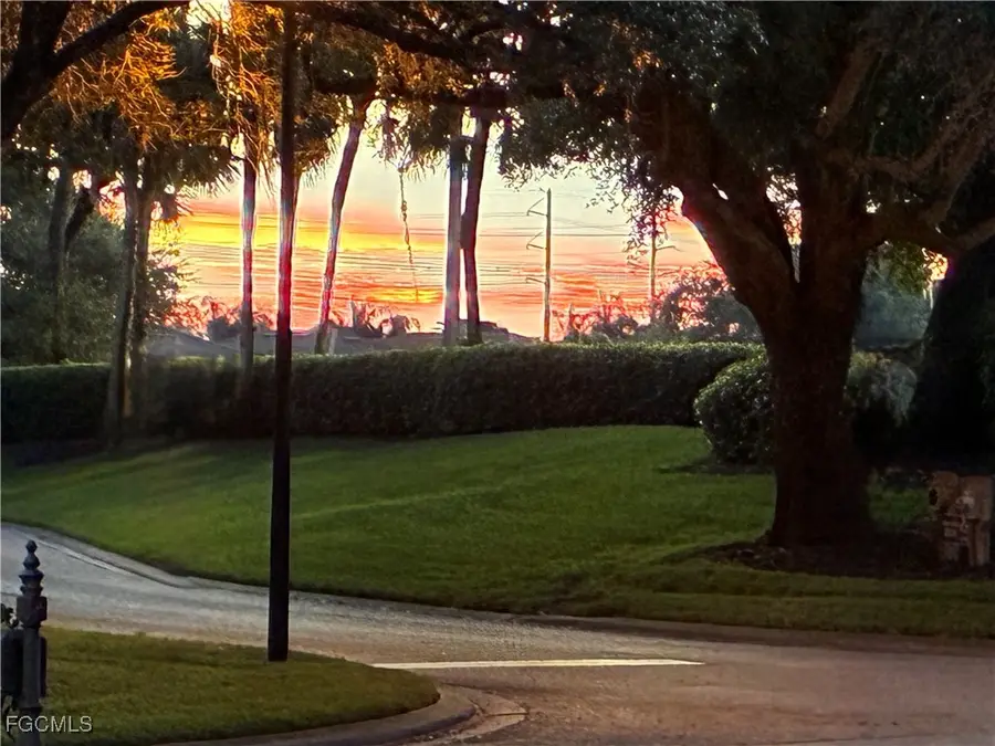 11810 Pinewood Lakes Drive, Fort Myers, FL 33913 - Image #2