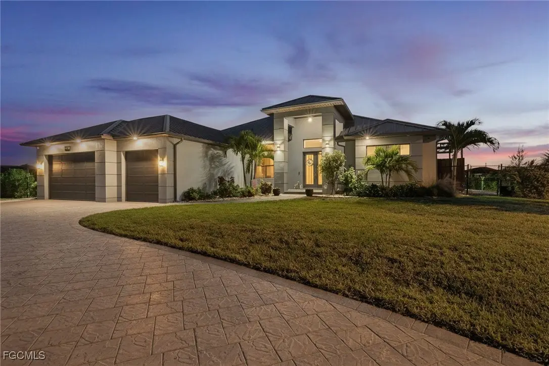 3900 Gulfstream Parkway, Cape Coral, FL 33993 - Image #1