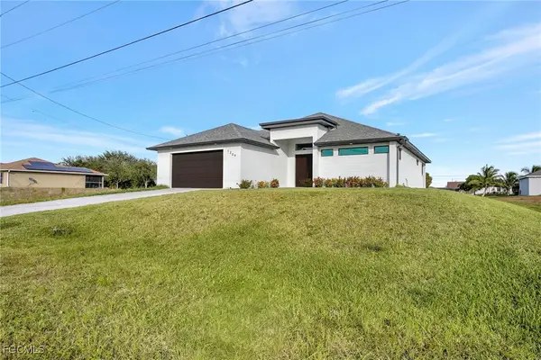 1209 NE 7th Avenue, Cape Coral, FL 33909