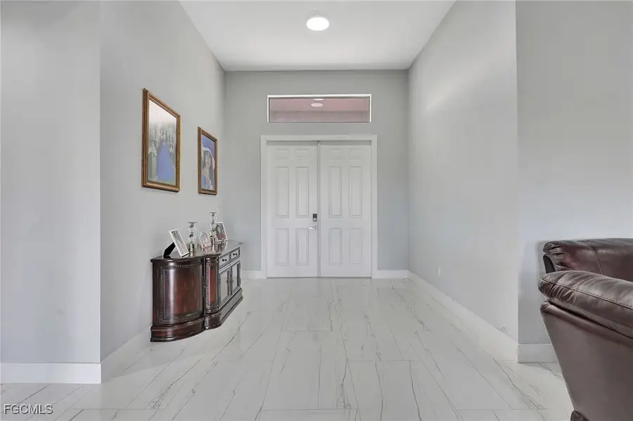 1209 NE 7th Avenue, Cape Coral, FL 33909 - Image #3