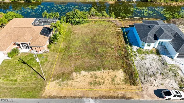 1415 NE 13th Place, Cape Coral, FL 33909