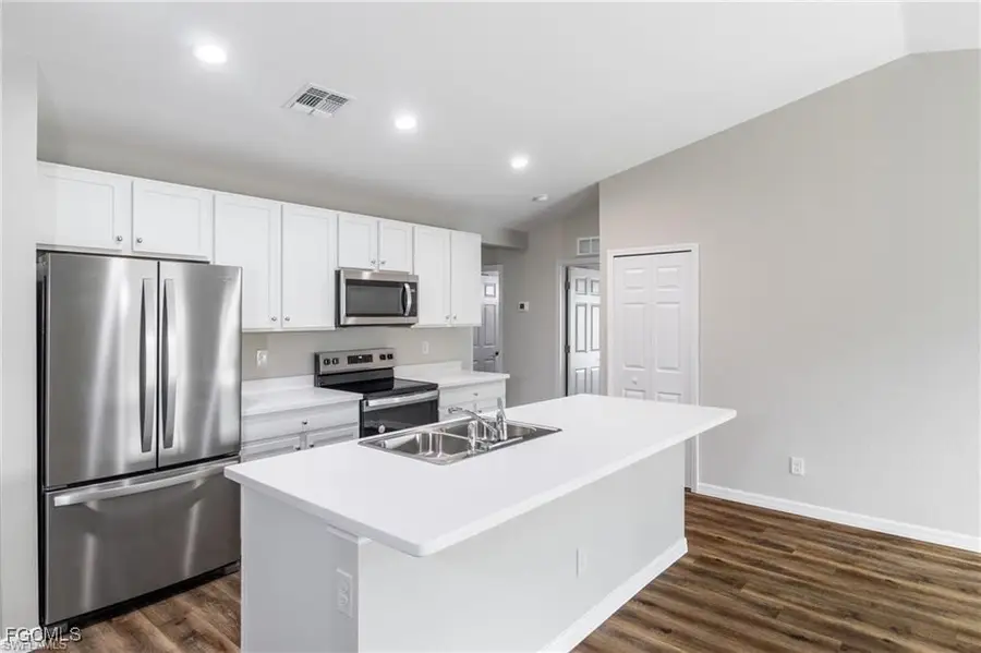 2540 NW 19th Place, Cape Coral, FL 33993 - Image #2