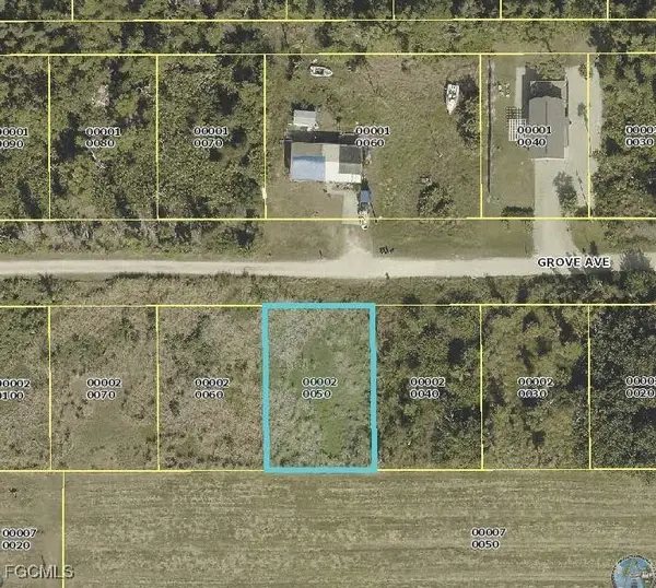 6093 Grove Avenue, Bokeelia, FL 33922