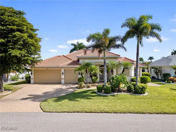 3323 SE 17th Place, Cape Coral, FL 33904