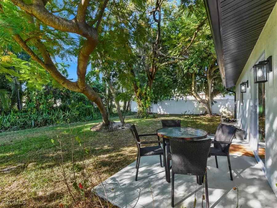 1406 Loma Linda Drive, Fort Myers, FL 33919 - Image #2