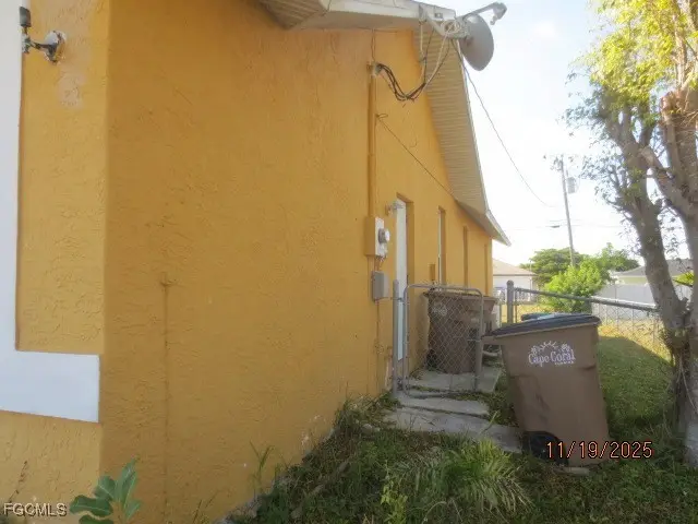 412 NE 17th Place, Cape Coral, FL 33909 - Image #2