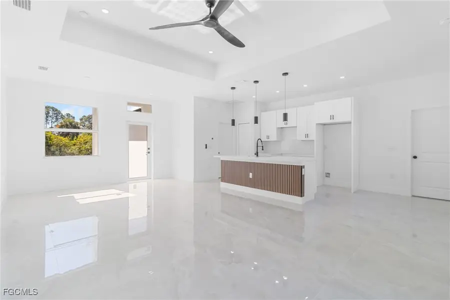 1109 Cumming Street E, Lehigh Acres, FL 33974 - Image #3